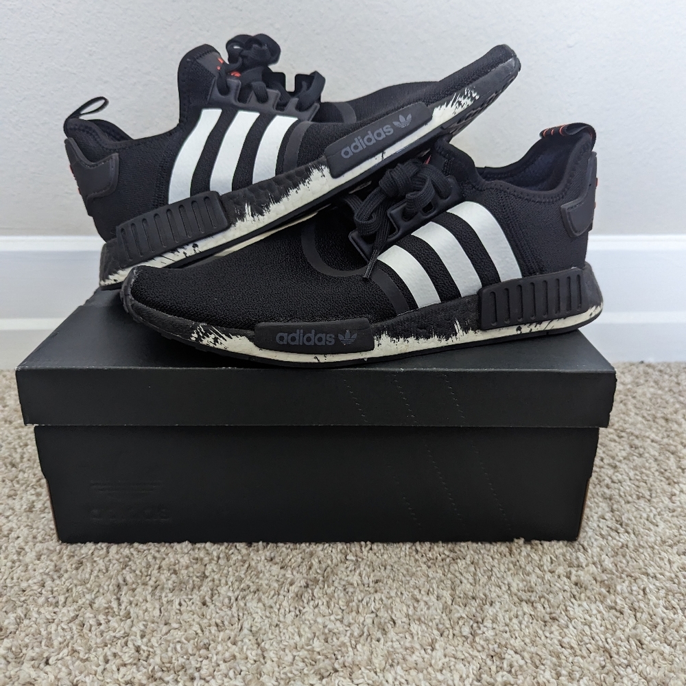 Adidas NMD R1 Size 11 Men's